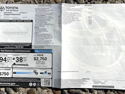 Used 2022 Toyota RAV4 XSE w/ Weather Package image 19