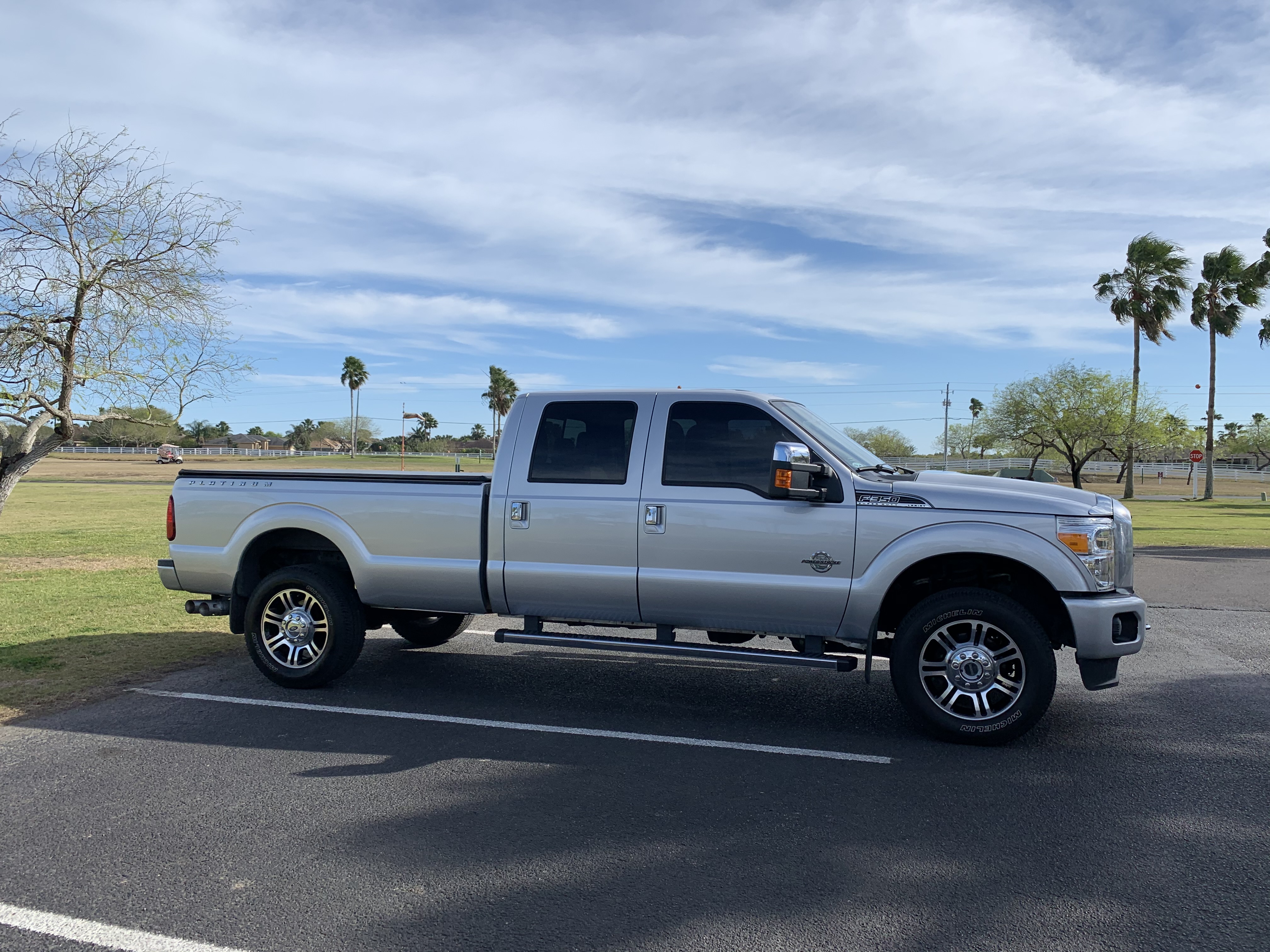 Used 2016 Ford F350 Platinum AWD/4WD image 2