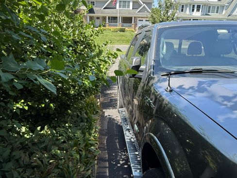 Used 2014 Ford F150 Lariat w/ Equipment Group 502A Luxury image 4