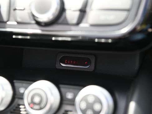 Used 2011 Audi R8 V10 image 27