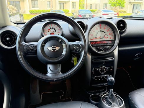 Used 2012 MINI Cooper Countryman FWD image 13