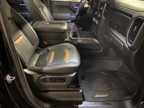 Used 2021 GMC Sierra 1500 AT4 w/ AT4 Preferred Package image 13