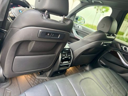 Used 2020 BMW X5 xDrive40i w/ Convenience Package image 12