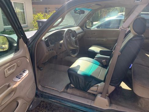 Used 2002 Toyota Tundra SR5 image 10