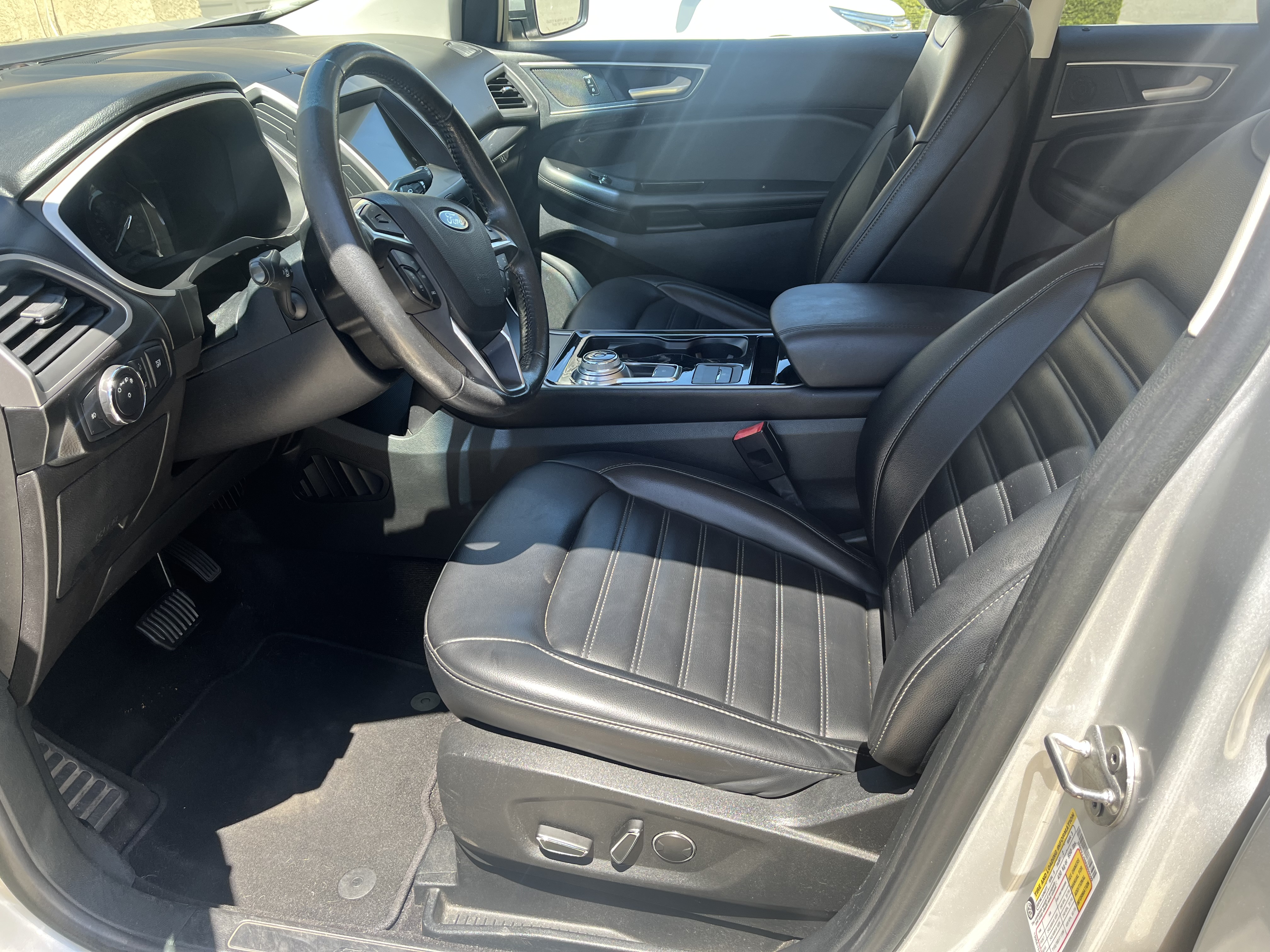Used 2019 Ford Edge SEL w/ Equipment Group 201A FWD image 10
