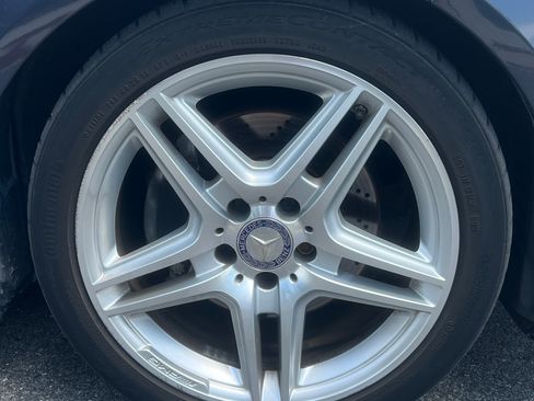 Used 2014 Mercedes-Benz E 350 Sedan image 28