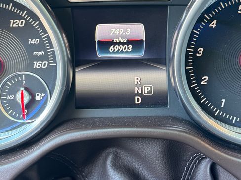 Used 2017 Mercedes-Benz GLS 450 4MATIC image 12