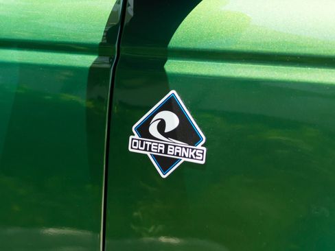 Used 2023 Ford Bronco Outer Banks image 12