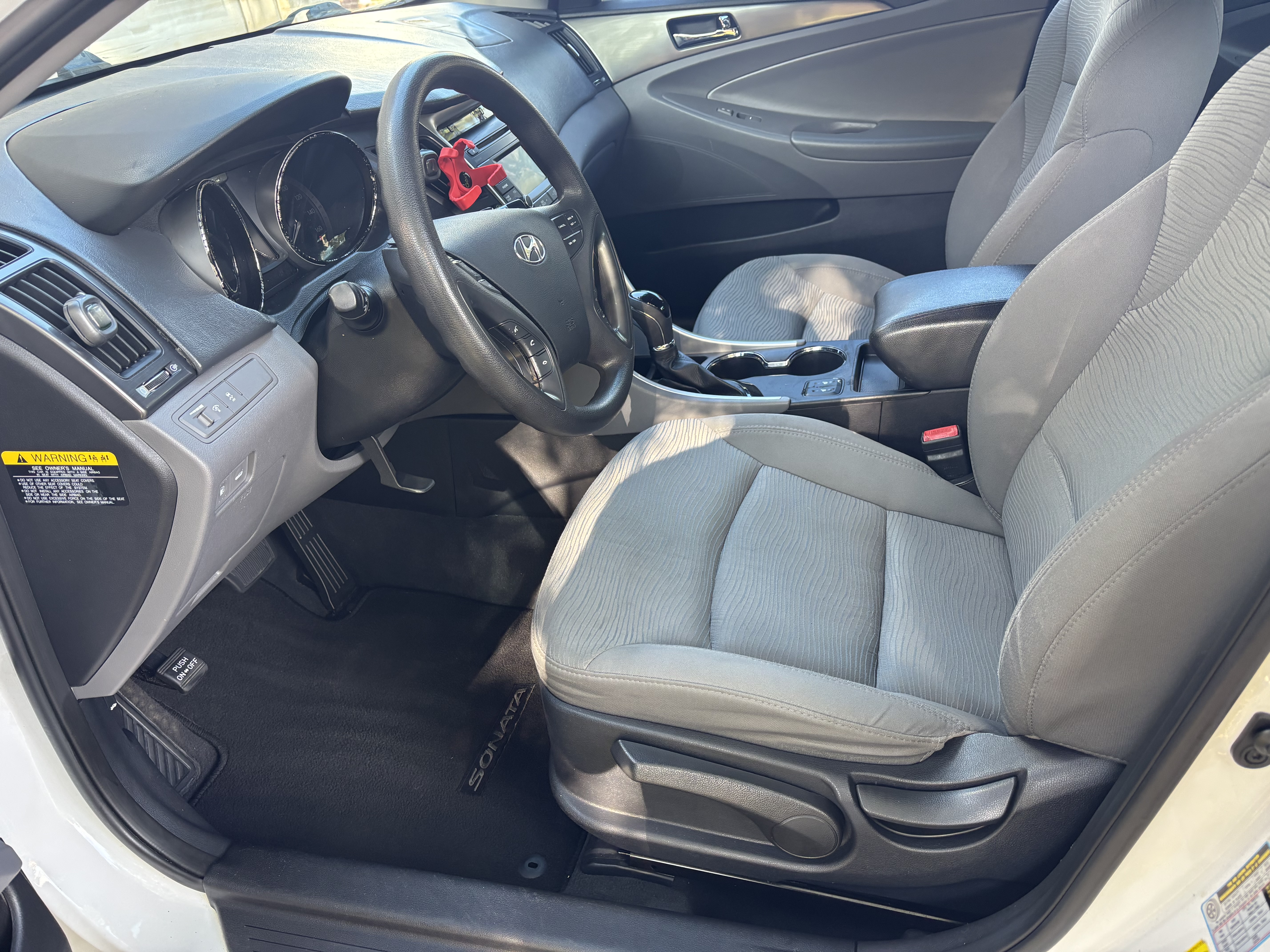 Used 2014 Hyundai Sonata Hybrid FWD image 9