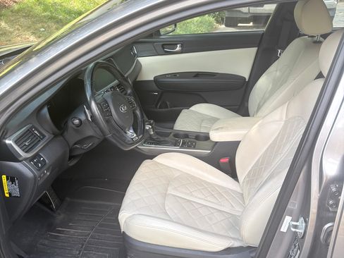 Used 2016 Kia Optima SX w/ Chrome Wheel Package FWD image 2