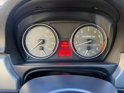 Used 2012 BMW 335is Coupe image 21