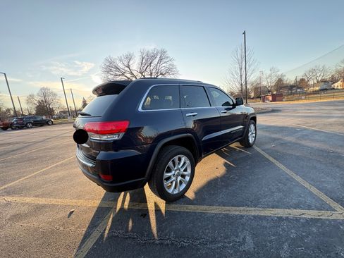 Used 2017 Jeep Grand Cherokee Limited image 4