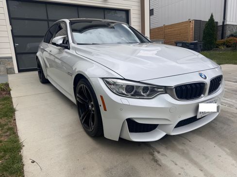 Used 2016 BMW M3 RWD image 5