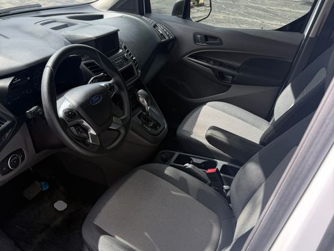 Used 2020 Ford Transit Connect XL image 10