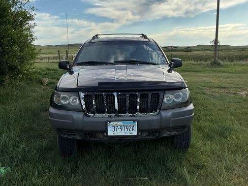 Used 2001 Jeep Grand Cherokee Laredo AWD/4WD image 5