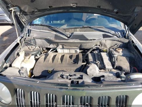 Used 2010 Jeep Patriot Sport image 11