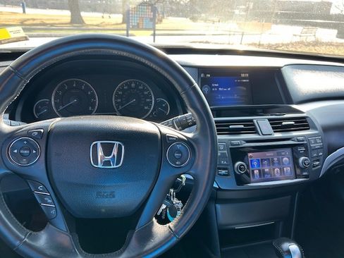 Used 2014 Honda Crosstour EX-L image 12