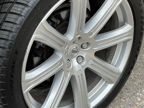 Used 2016 Volvo XC90 T6 Inscription w/ Vision Package image 21