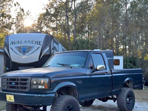 Used 1994 Ford F150 XL RWD image 1