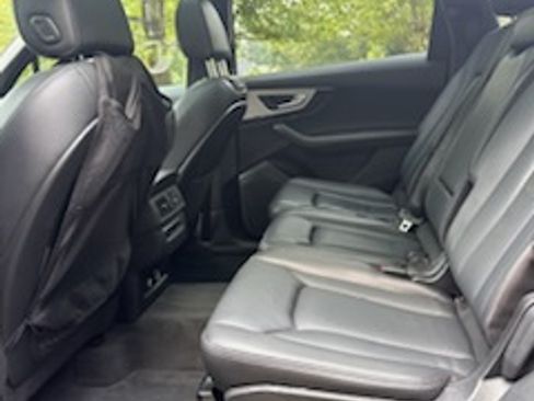 Used 2019 Audi Q7 2.0T Premium w/ Convenience Package image 21