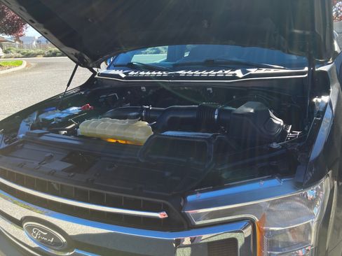 Used 2018 Ford F150 XLT image 8