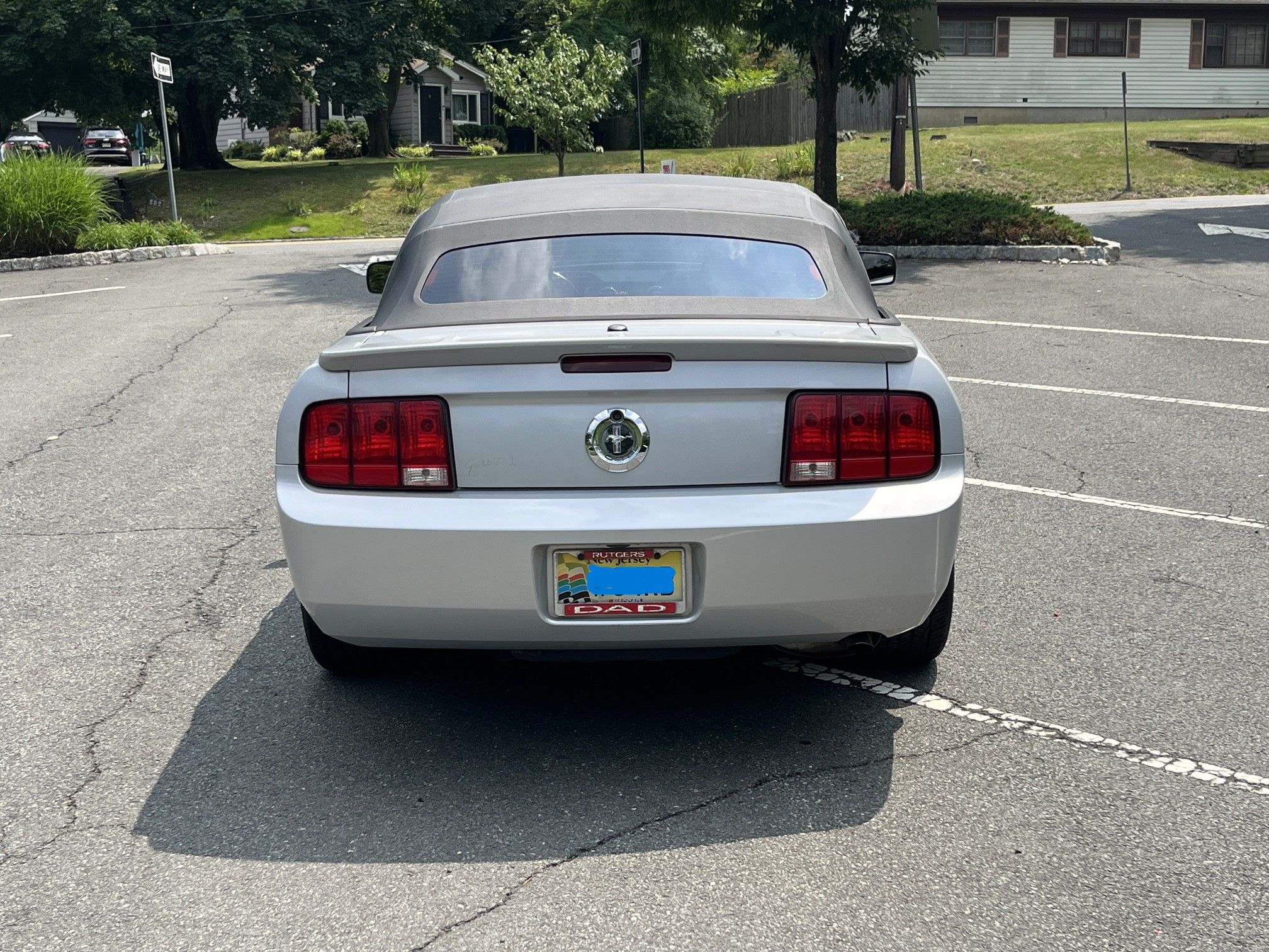 Used 2007 Ford Mustang Convertible RWD image 5