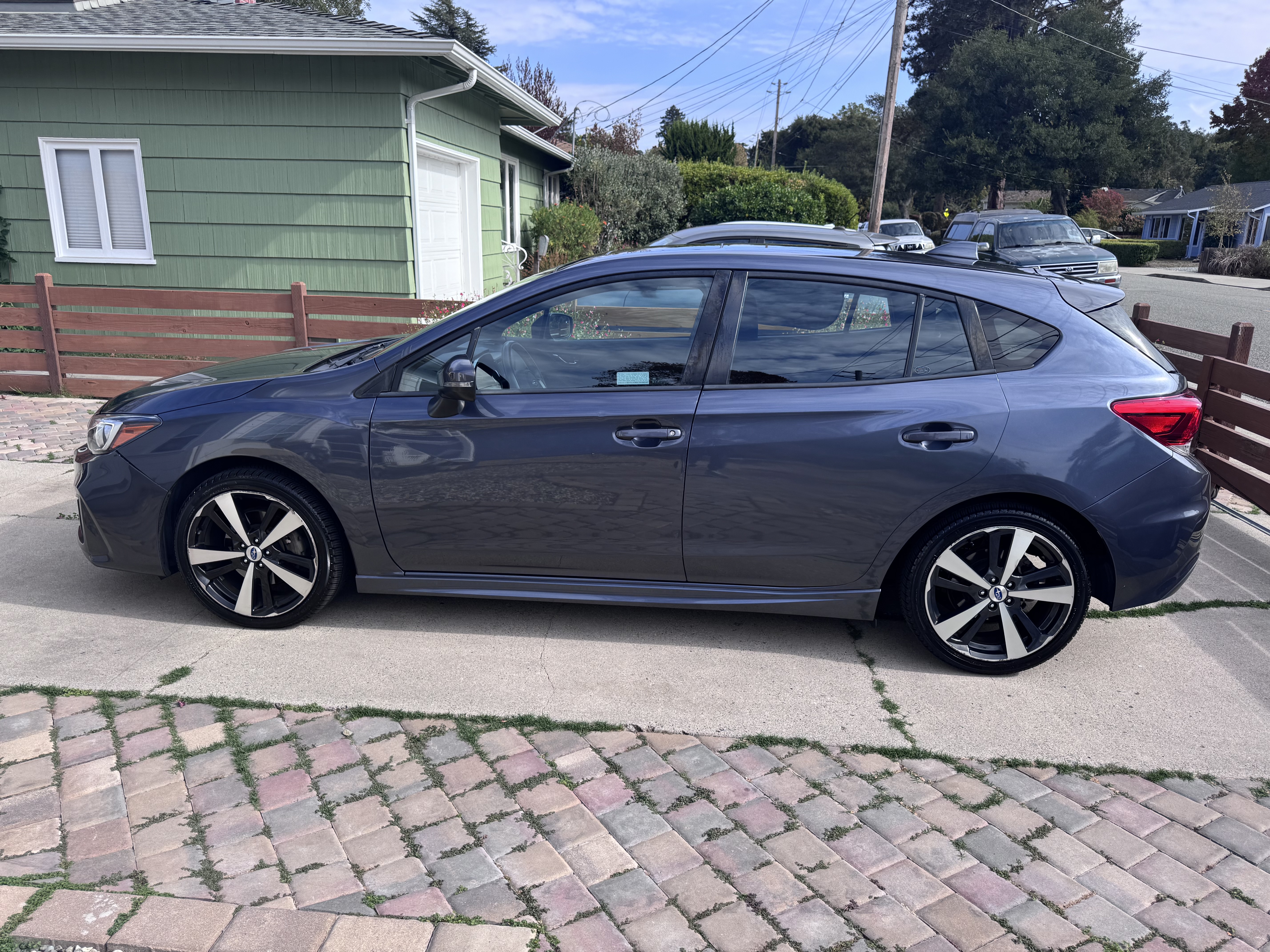Used 2017 Subaru Impreza 2.0i Sport w/ Popular Package #4A AWD/4WD image 9