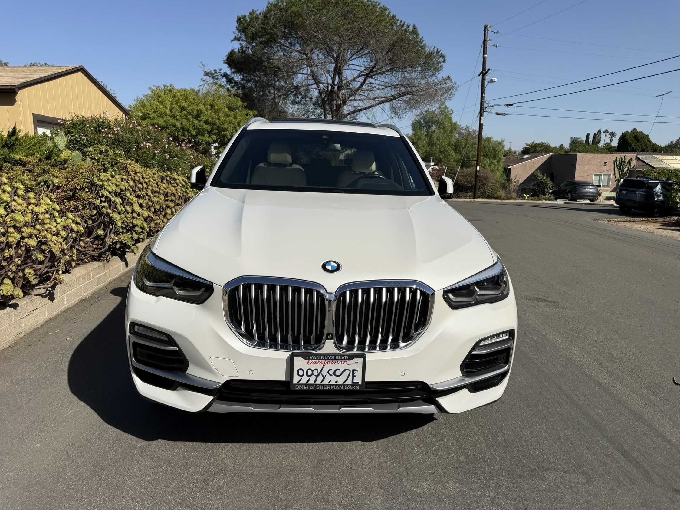 Used 2020 BMW X5 xDrive40i w/ Convenience Package AWD/4WD image 2