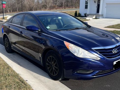 Used 2011 Hyundai Sonata GLS image 4