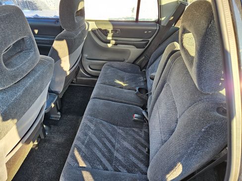 Used 1999 Honda CR-V EX image 11