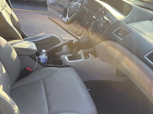 Used 2014 Honda Civic LX image 11