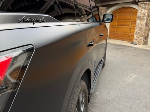 Used 2025 INFINITI QX80 Autograph AWD/4WD image 11