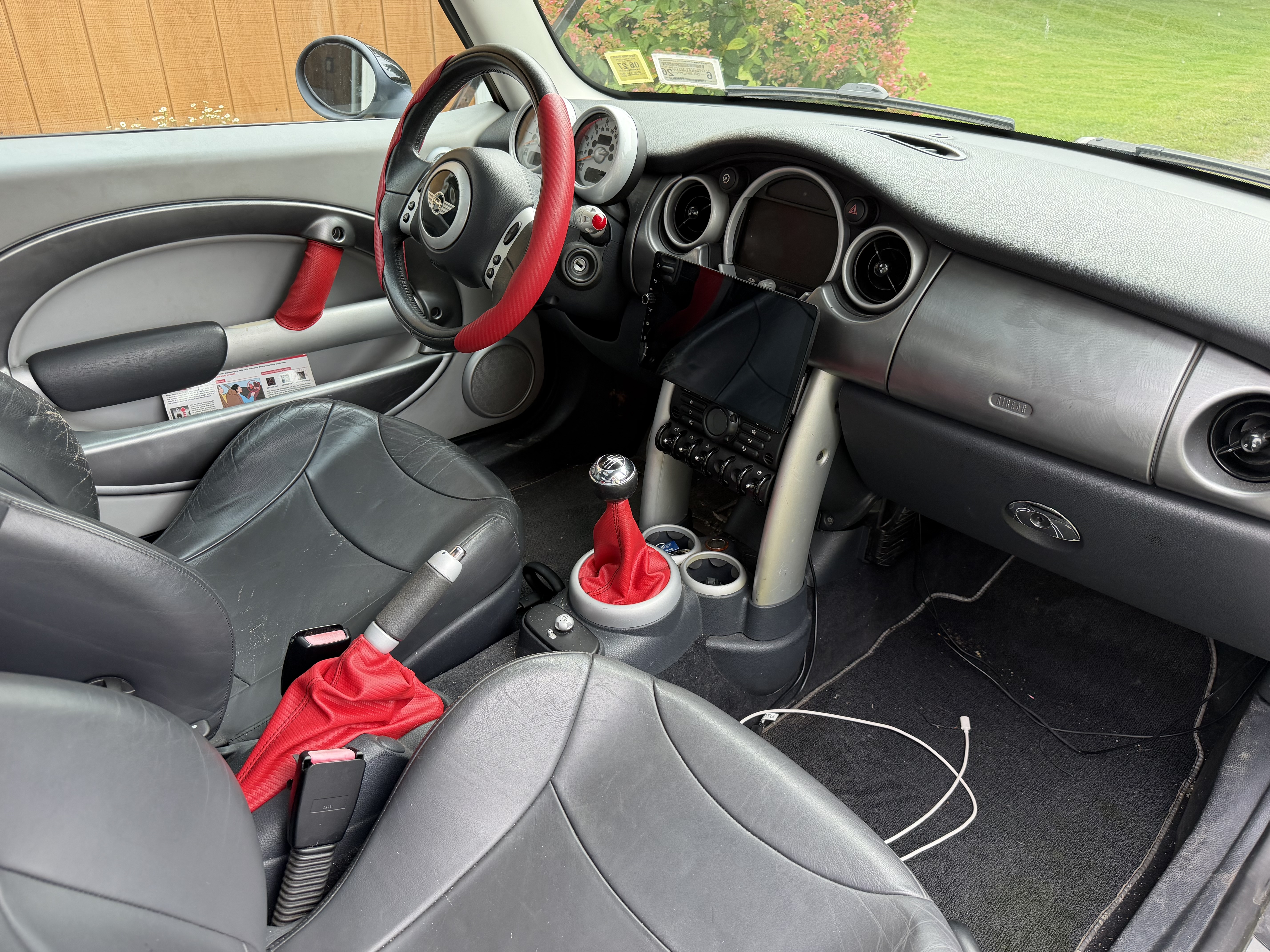 Used 2002 MINI Cooper S FWD image 9