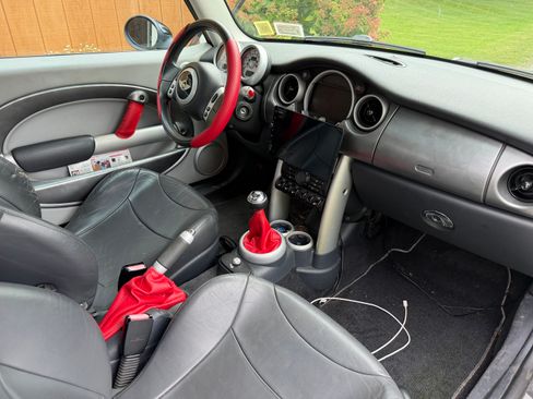 Used 2002 MINI Cooper S FWD image 9