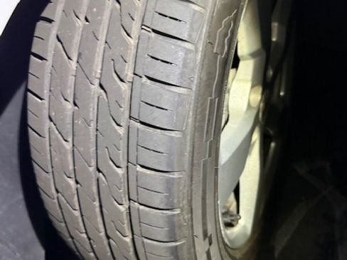 Used 2014 Chevrolet Volt Premium w/ Premium Trim Package image 13