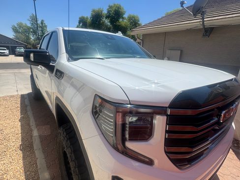 Used 2025 GMC Sierra 1500 AT4 AWD/4WD image 10