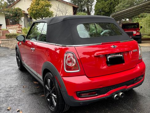 Used 2014 MINI Cooper S image 11