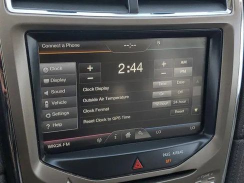 Used 2014 Lincoln MKX AWD w/ Equipment Group 101A image 22