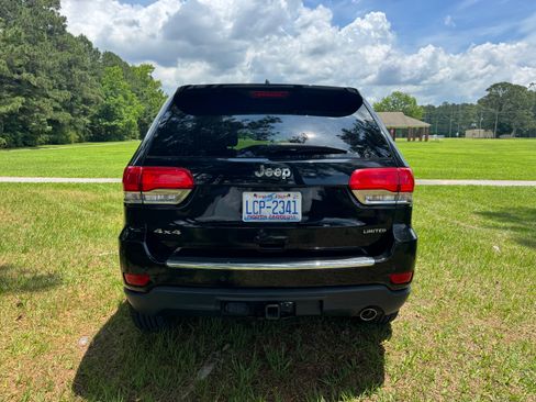 Used 2018 Jeep Grand Cherokee Limited w/ Luxury Group II AWD/4WD image 4