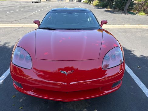 Used 2008 Chevrolet Corvette Coupe w/ Preferred Equipment Group RWD image 23