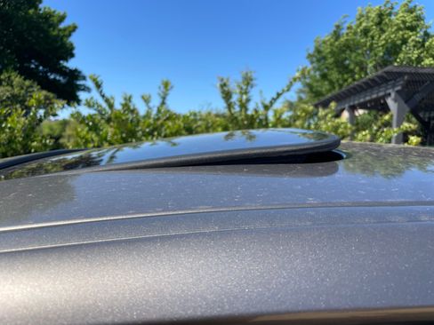 Used 2011 Jaguar XF image 12