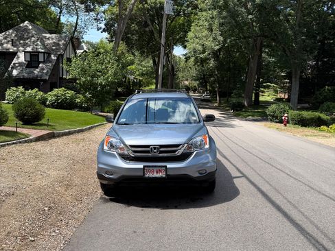 Used 2011 Honda CR-V LX image 9