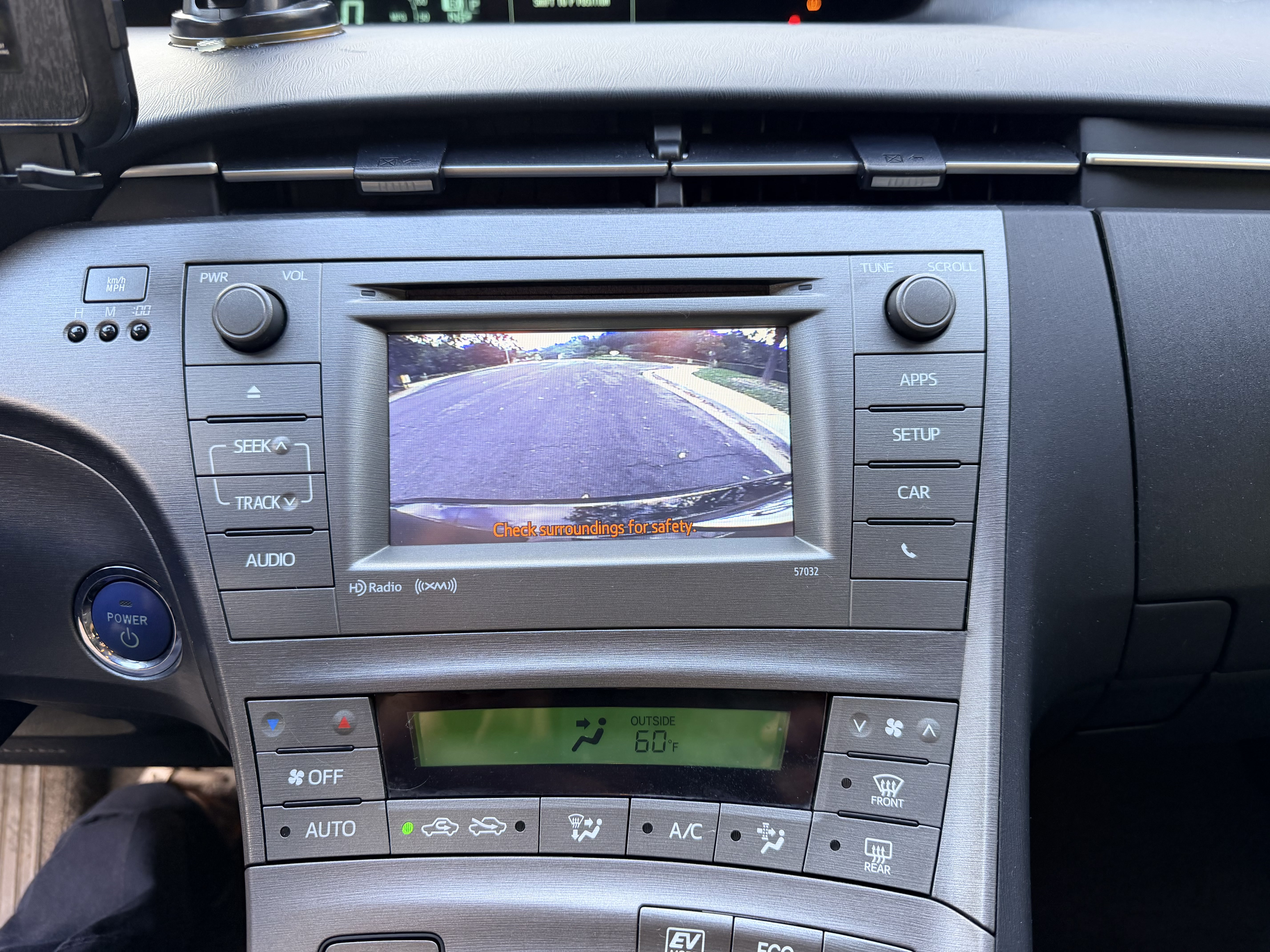 Used 2015 Toyota Prius Three w/ Solar Roof Package FWD image 23