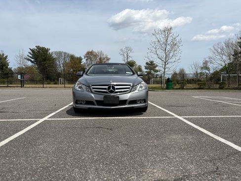 Used 2011 Mercedes-Benz E 350 Cabriolet image 8