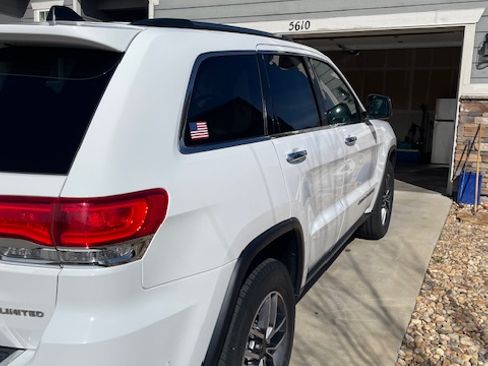 Used 2019 Jeep Grand Cherokee Limited image 4
