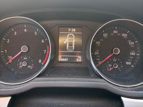 Used 2017 Volkswagen Passat 1.8T S FWD image 12