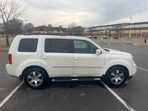 Used 2014 Honda Pilot Touring image 1