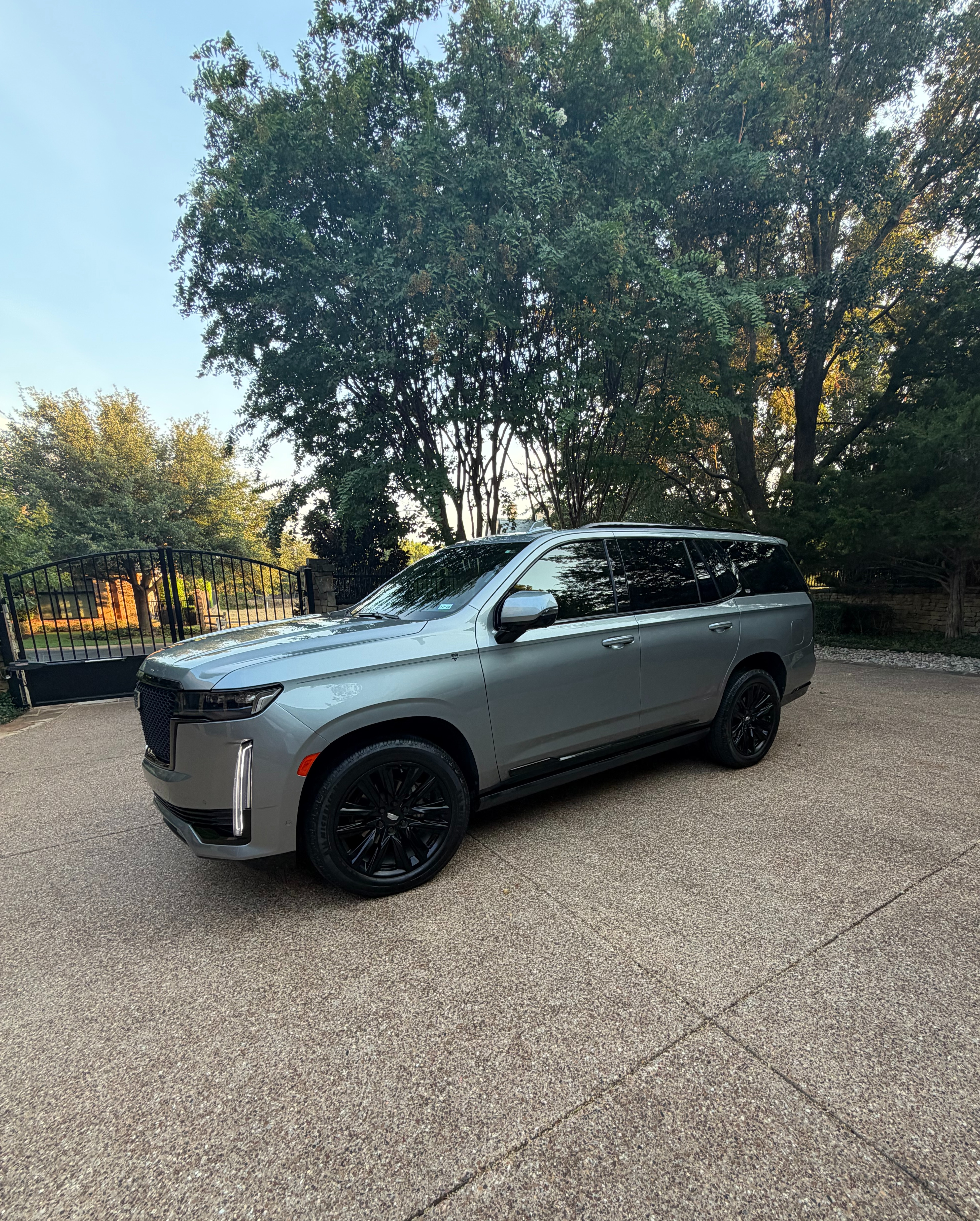 Used 2023 Cadillac Escalade Sport w/ Touring Package AWD/4WD image 4
