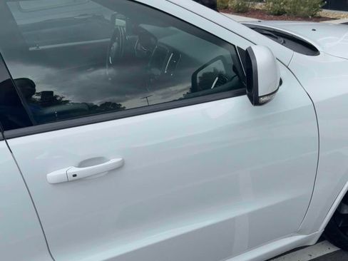 Used 2019 Dodge Durango GT RWD image 4