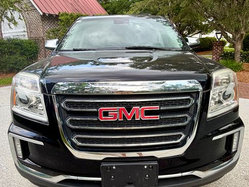Used 2017 GMC Terrain SLT AWD/4WD image 14